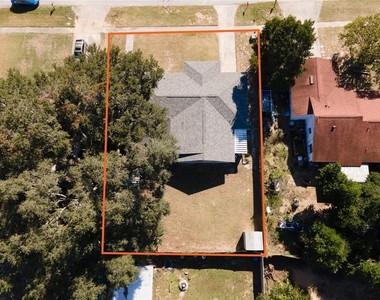 2707 Lakewood Lane - Photo Thumbnail 28
