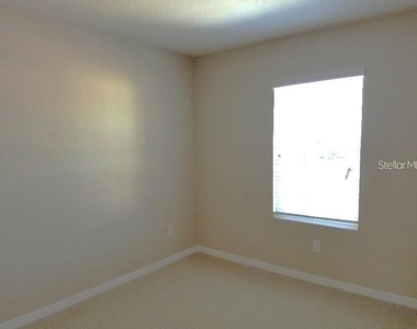 5524 Twilight Grey Lane - Photo Thumbnail 19