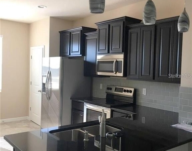 5524 Twilight Grey Lane - Photo Thumbnail 8