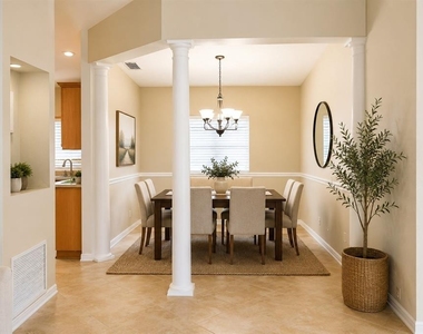 1741 Goodrich Avenue - Photo Thumbnail 2