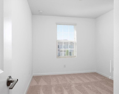 5756 Haven Terrace - Photo Thumbnail 26