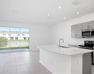 5756 Haven Terrace - Photo Thumbnail 15