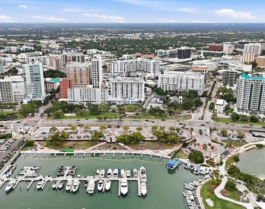 111 S Pineapple Avenue - Photo Thumbnail 45