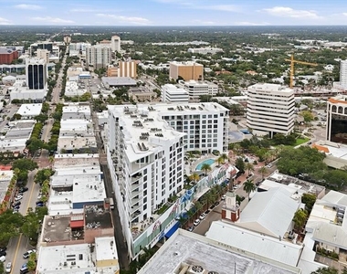 111 S Pineapple Avenue - Photo Thumbnail 36