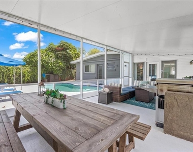 4801 Sarasota Avenue - Photo Thumbnail 29