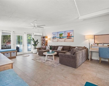 4801 Sarasota Avenue - Photo Thumbnail 14