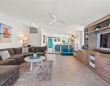 4801 Sarasota Avenue - Photo Thumbnail 15