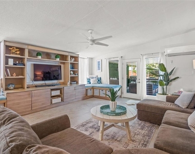 4801 Sarasota Avenue - Photo Thumbnail 17