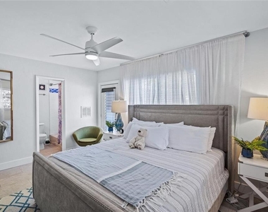 4801 Sarasota Avenue - Photo Thumbnail 20