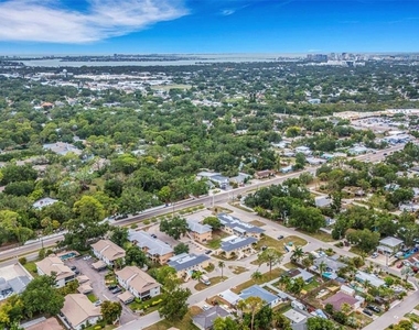 2826 W Rainbow Circle - Photo Thumbnail 26