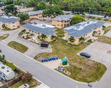 2826 W Rainbow Circle - Photo Thumbnail 25