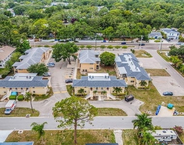 2826 W Rainbow Circle - Photo Thumbnail 1