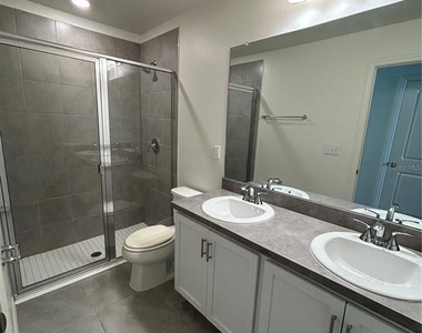 2706 89th Street Circle E - Photo Thumbnail 12