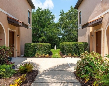 4316 Via Piedra Circle - Photo Thumbnail 1