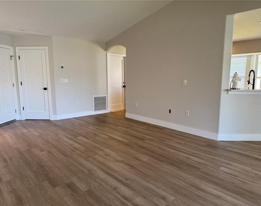 3709 62nd Avenue E - Photo Thumbnail 24