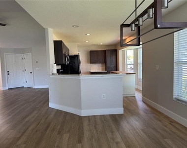 3709 62nd Avenue E - Photo Thumbnail 16