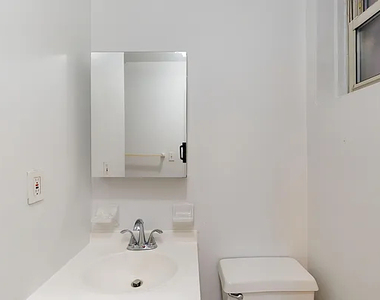 1435 First Ave - Photo Thumbnail 3