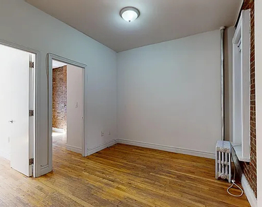 312 East 91st Street - Photo Thumbnail 1