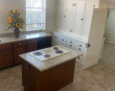 321 W Rio Grande Avenue - Photo Thumbnail 28