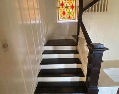 321 W Rio Grande Avenue - Photo Thumbnail 8