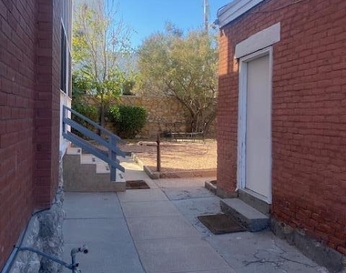 321 W Rio Grande Avenue - Photo Thumbnail 45