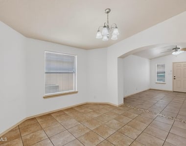2304 Honey Dew Street - Photo Thumbnail 10