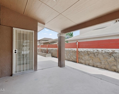 2304 Honey Dew Street - Photo Thumbnail 32