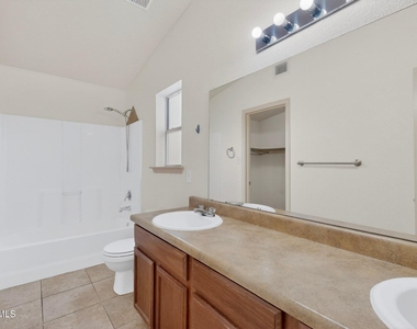 2304 Honey Dew Street - Photo Thumbnail 29