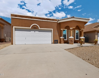 2304 Honey Dew Street - Photo Thumbnail 2