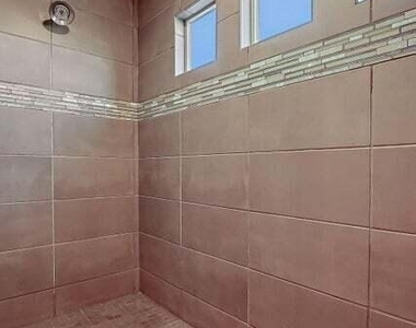 14441 Eastbrook Drive - Photo Thumbnail 25