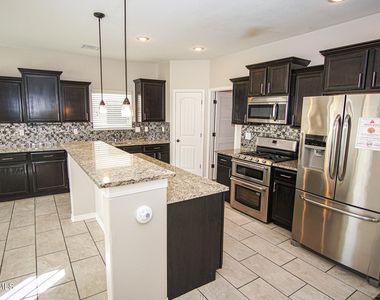 13482 Bradford Street - Photo Thumbnail 5