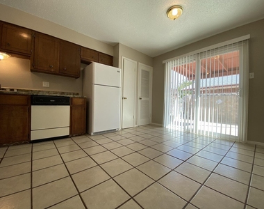 6435 Pizarro Street - Photo Thumbnail 3