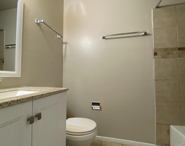 6435 Pizarro Street - Photo Thumbnail 4