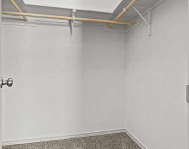 1117 Summer Rain Street - Photo Thumbnail 19