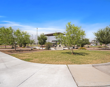 1117 Summer Rain Street - Photo Thumbnail 33
