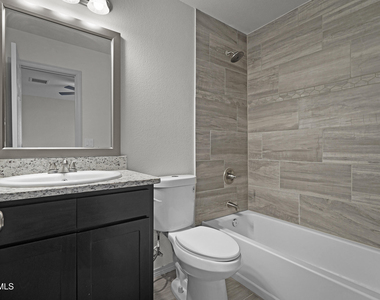 1117 Summer Rain Street - Photo Thumbnail 28