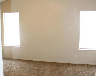 11008 Rogers Hornsby Street - Photo Thumbnail 16