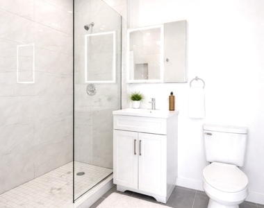408 Lefferts Avenue - Photo Thumbnail 4