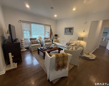 28 Treadwell Avenue - Photo Thumbnail 4