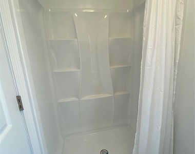 135 Ridgeley Avenue - Photo Thumbnail 6