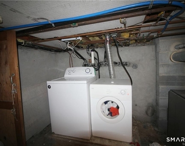 135 Ridgeley Avenue - Photo Thumbnail 12