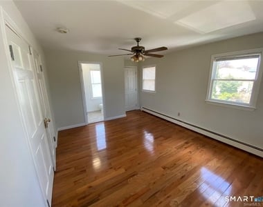 135 Ridgeley Avenue - Photo Thumbnail 9