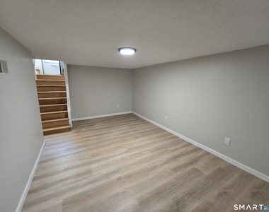 157 River Road - Photo Thumbnail 9