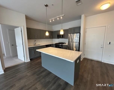 112a Southfield Avenue - Photo Thumbnail 14