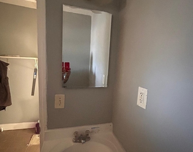 314 Capen Street - Photo Thumbnail 1