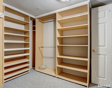 1091 Main Street - Photo Thumbnail 16