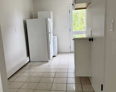 33 Macintosh Road - Photo Thumbnail 7