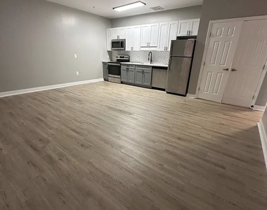 333 State Street - Photo Thumbnail 1