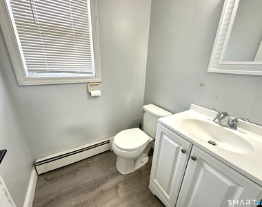49 Whitworth Street - Photo Thumbnail 6