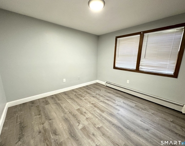 49 Whitworth Street - Photo Thumbnail 11